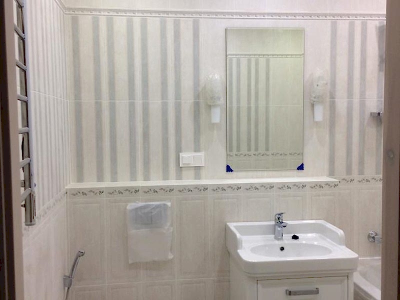 Ремонт ванной комнаты, в белых тонах